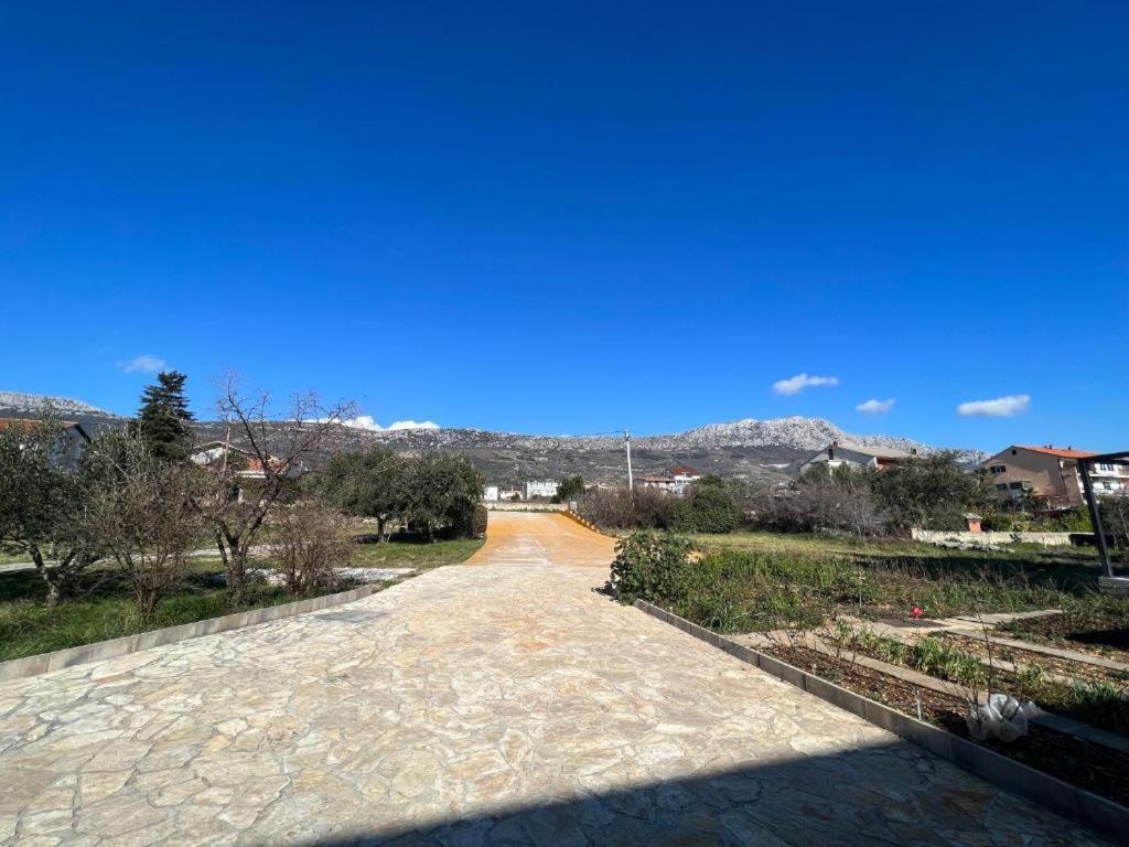 Spacious Apartment Close To The Sea In Split Area Kastela Ngoại thất bức ảnh